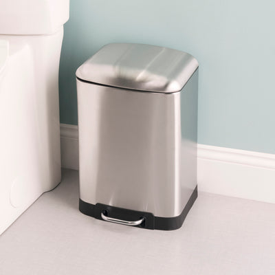2 of 3:Poubelle à fermeture douce Home Basics de 12 litres 