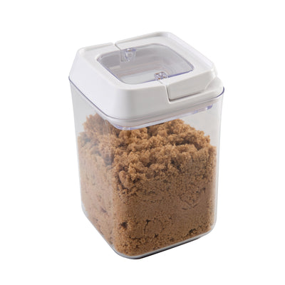 1 of 4:Kitchen Details .9L Airtight Stackable Container 