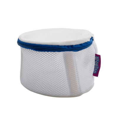 1 of 5:Woolite Mesh Bra Wash Bag 