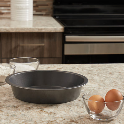 5 of 5:Baker’s Secret Essentials 9-inch Non-Stick Steel Round Cake Pan 
