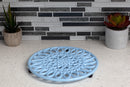 3 of 4:Dessous de plat en fonte robuste Sunflower de Home Basics, bleu clair 