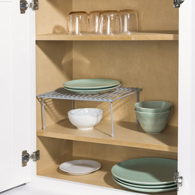 2 of 3:Étagère auxiliaire Home Basics, petite, robuste, en acier recouvert de vinyle, argentée 