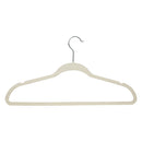 2 of 4:Simplify 10 perchas abrazables de terciopelo súper delgadas en color marfil 