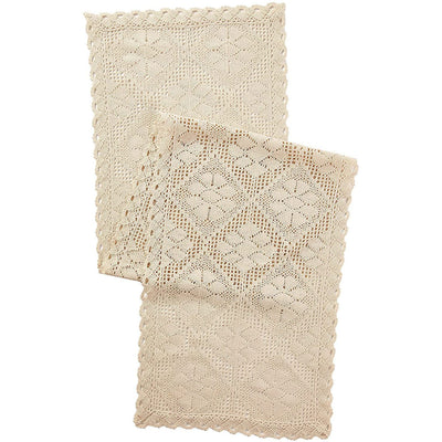 10 of 18:Chemin de table en dentelle vintage au crochet avec étoiles 