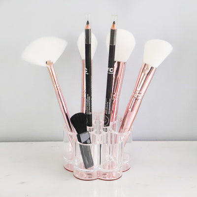 5 of 5:Organizador de cosméticos redondo de plástico con fondo de rosa Home Basics 
