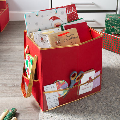 4 of 4:Simplifique el organizador de bolsas de regalo 