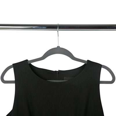 3 of 4:Simplify 10 Super Slim Velvet Huggable Hangers in Grey 