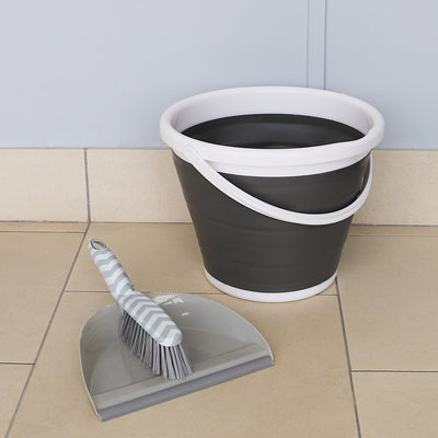 4 of 4:Ensemble de pelles à poussière en plastique Home Basics Chevron avec bord de nettoyage dentelé, gris 