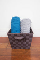 4 of 6:Panier de rangement tissé en polyester Home Basics, marron, taille moyenne, 30,5 x 25,4 x 20,3 cm 
