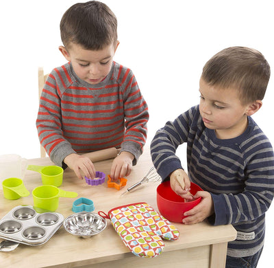 3 of 4:Melissa & Doug Kitchen Baking Play Set, 20 Pieces 