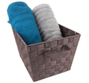 2 of 6:Panier de rangement tissé en polyester Home Basics, marron, taille moyenne, 30,5 x 25,4 x 20,3 cm 
